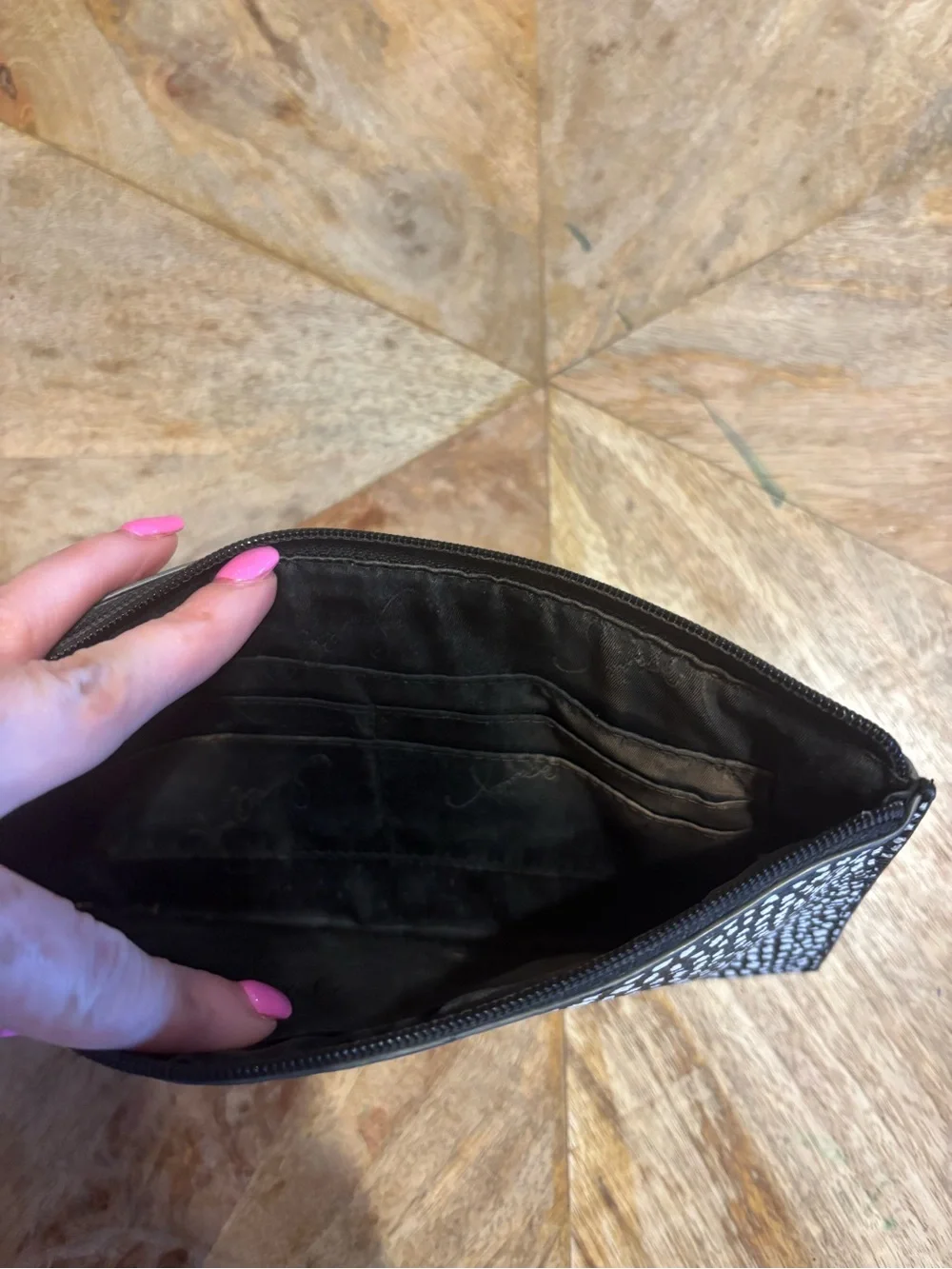 Vera Bradley slim zip